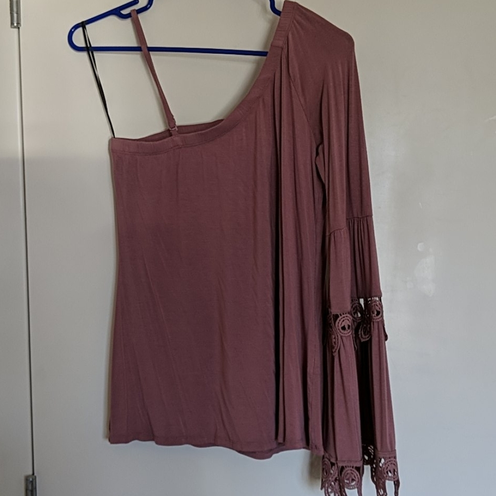 Flowy top
